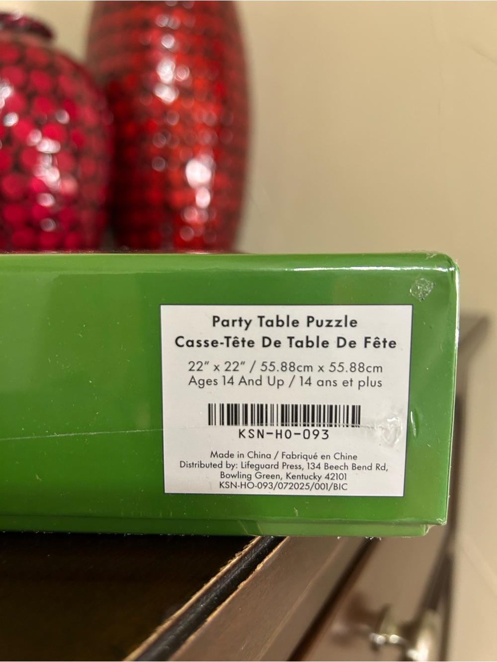 kate spade Party Table 500 Piece Puzzle - Picture 5 of 14